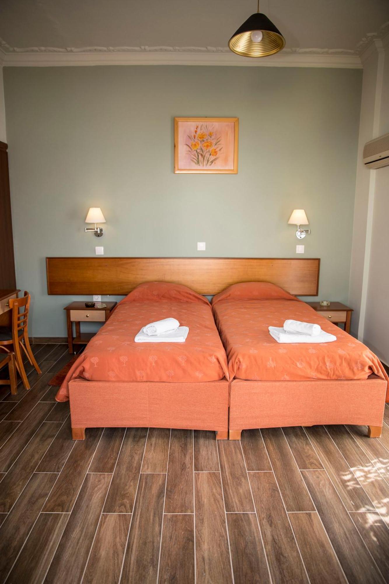 Togias Hotel Aegina Dış mekan fotoğraf